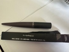 Image of MAC FLOURISH ME BEAUTIFUL KAJAL CRAYON