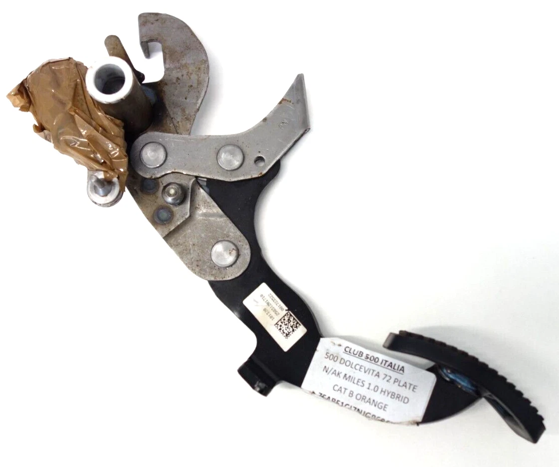 Fiat 500 sales clutch pedal
