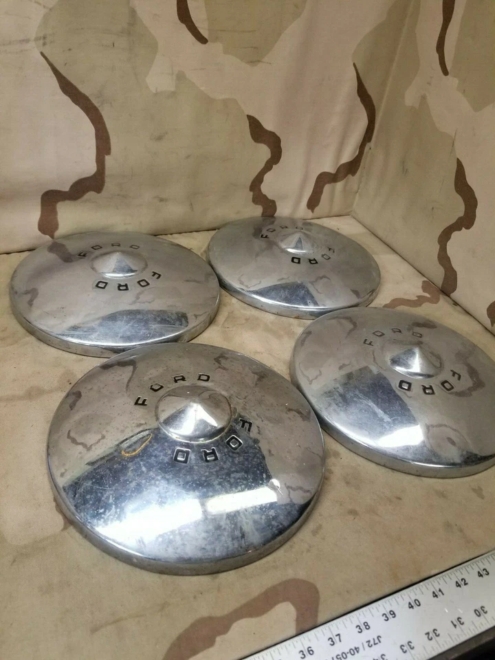 Tapa de plato para perros Ford años 40 FoMoCo 10" Foto 2 de 4