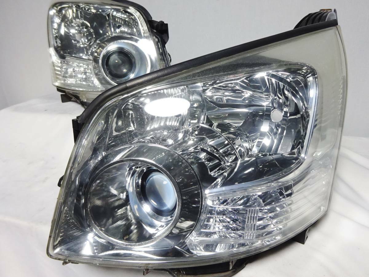 Naohiro  JDM 2008 Toyota Noah ZRR70G ZRR75G HID Headlights Lights
