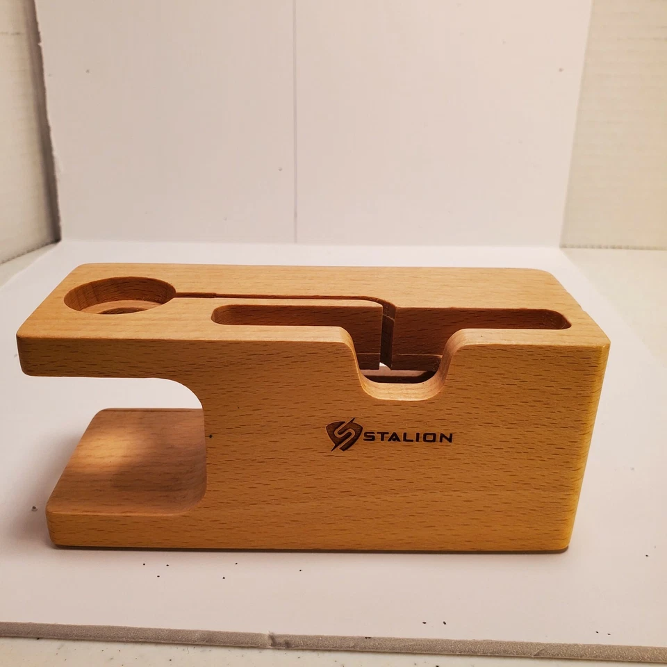 STALION Bamboo Apple Iphone Apple Watch Stand - Image 4 of 4
