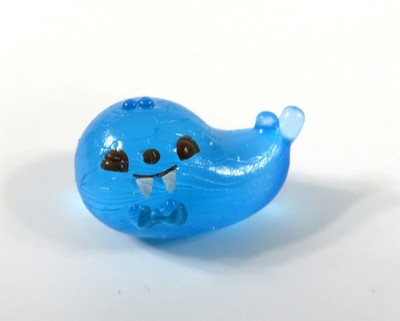 nom nom snow cone maker