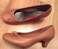 Clarks Womens Angel Star Shoe Wide Fit , Tan Lea Uk 6.5,7,8 E Clarks Womens Angel Star Shoe Wide Fit , Tan Lea Uk 6.5,7,8 E