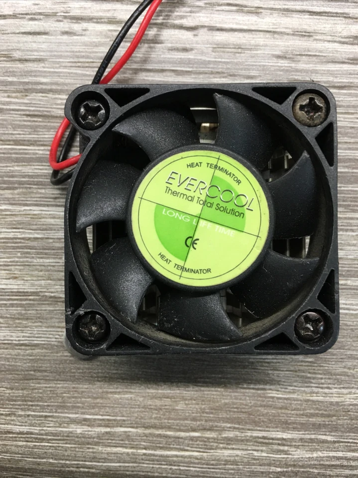 EverCool EC4010M12S DC12V 0.07A 0.84W 40*40*10mm Sleeve Brushless Fan 2Pin - Image 2 of 4