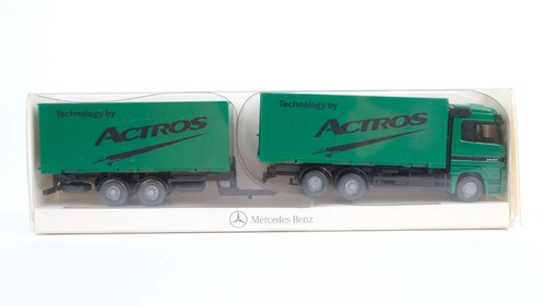 Wiking H0 B 6 600 0093 MB Actros tren colgante verde | Condition: Gebraucht