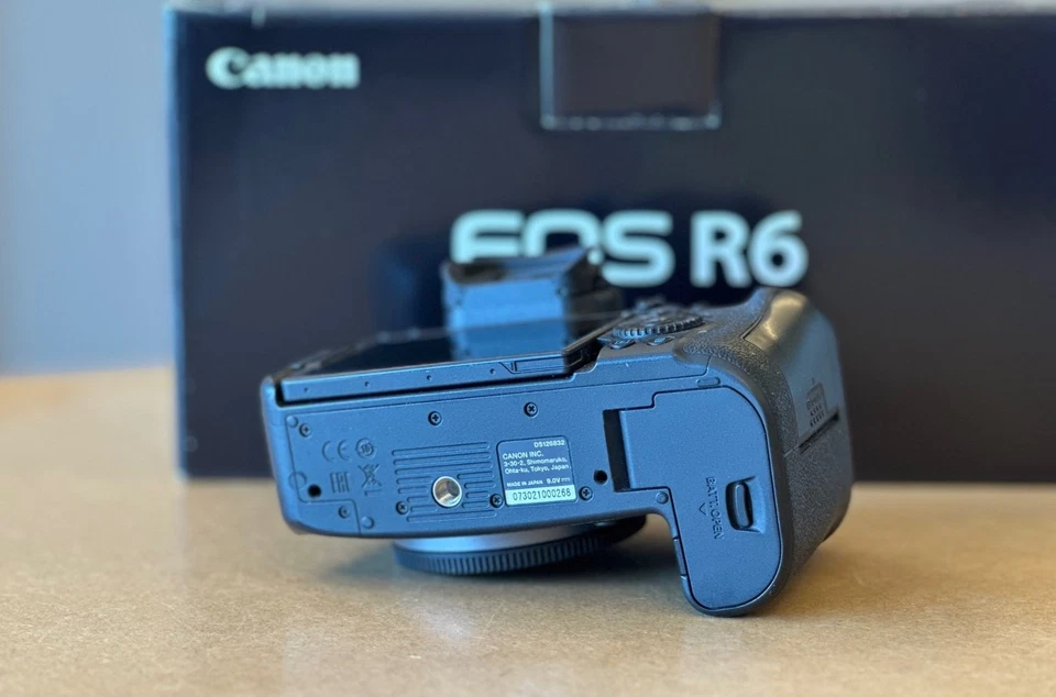 Canon R6 (27K Ausl.) vom händler Private-Fotografie.nl - Bild 4 von 4