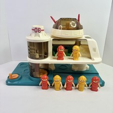 VTG 1984 Playworld Toys LIL PLAYMATES SPACE STATION Station  Figures ONLY READ