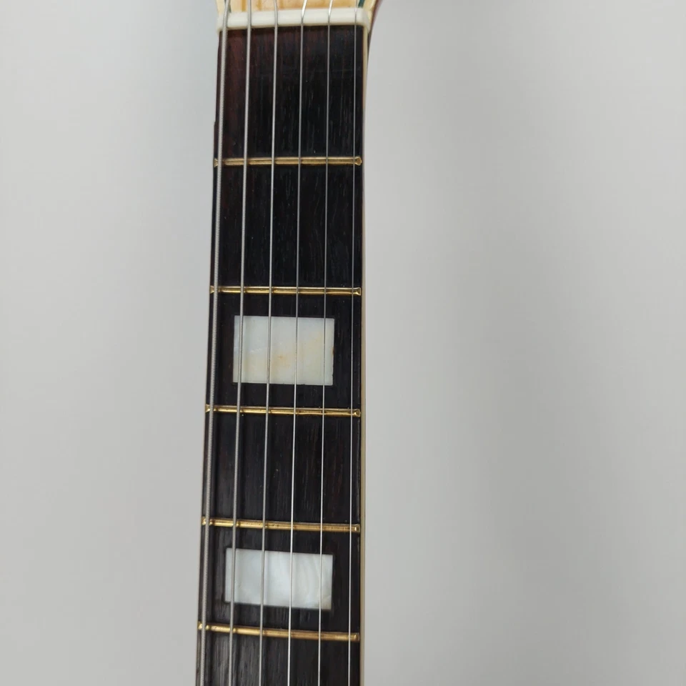 Guitarra Eléctrica Doble Delgada Silvertone Años 50 Cuerpo Semi-Hueco Jimmy Reed 1369L De Colección Foto 4 de 4