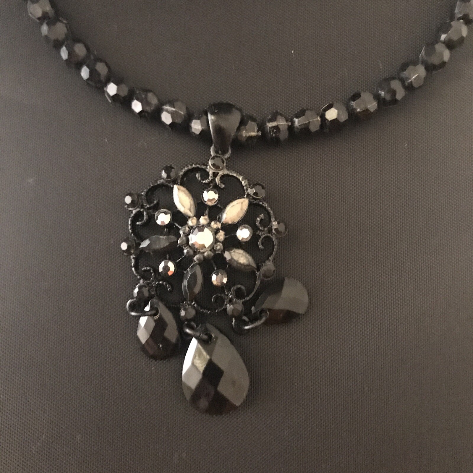 Picture 1 of 4