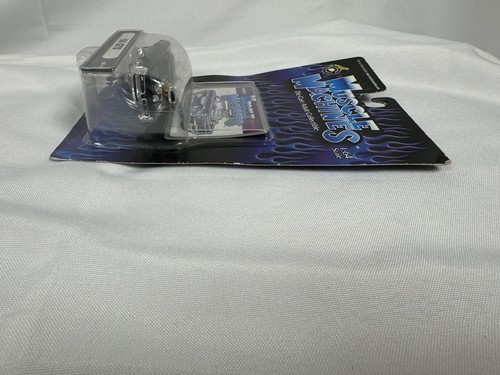Lot of 2 Diecast 1:64 Muscle Machines 1966 Pontiac GTO (Black , Purple) (T39) - Picture 6 of 17