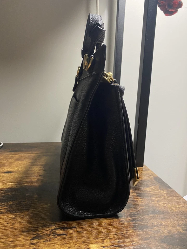 Cartera FOLEY y CORINNA Dione, Negra, Aspecto Elegante, Excelente Estado Foto 3 de 4