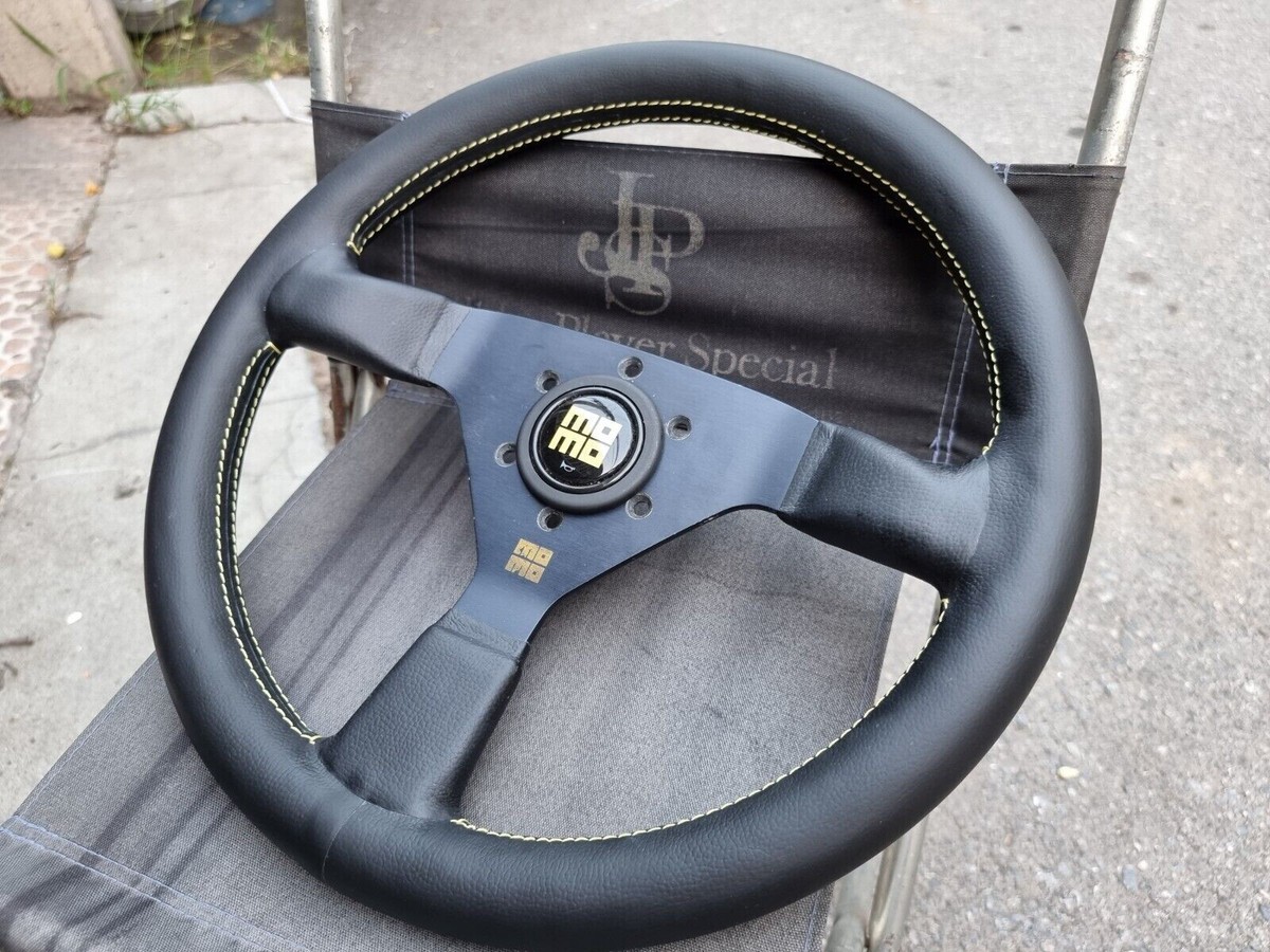 MOMO steering wheel racing model イタリア製 Rare 1990 MOMO Stacked Logo Steering Wheel Honda Toyota
