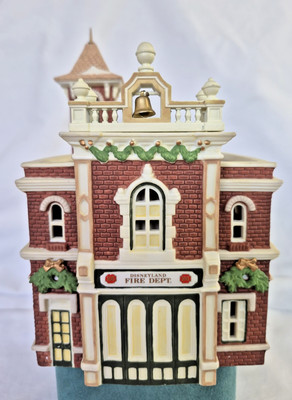 Dept 56 Disney Parks Village Series ''Disneyland Fire Department''