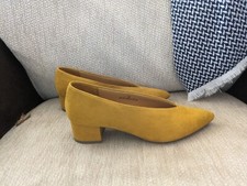 M&s mustard yellow court shoes