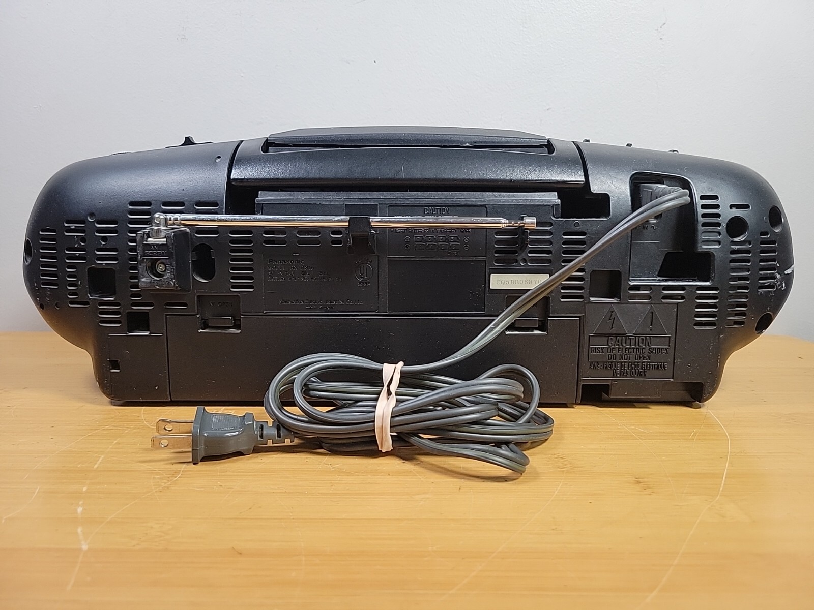 Panasonic RXDS15 Portable CD/Cassette Tape/FM/AM Mash XBS Stereo With