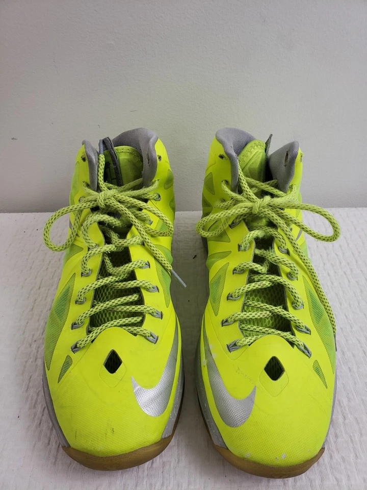 (5) Nike LeBron X 10 Volt Basketball Mens Shoes Size 12 Sneakers 541100-700 Rare - Image 3 of 4