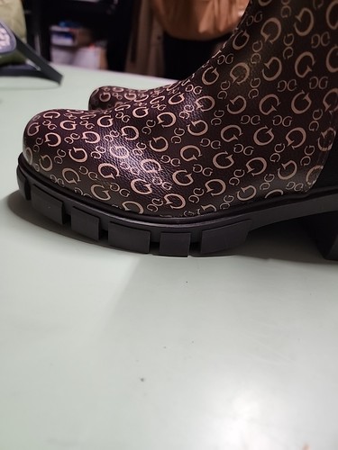 New Guess Chelsea Combat Logo BROWN Ankle Platform Boots Sz 10M - Picture 5 of 13