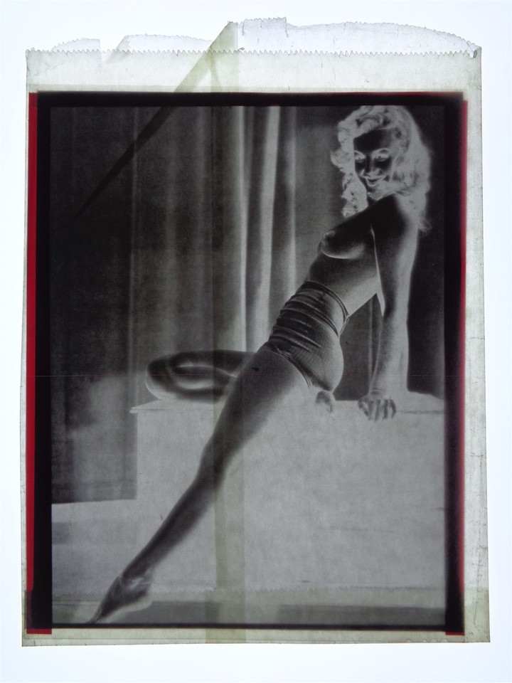 LMPE1-892 MARILYN MONROE 1950s NUDE CHEESECAKE PINUP 8"X10" 2ND GEN
