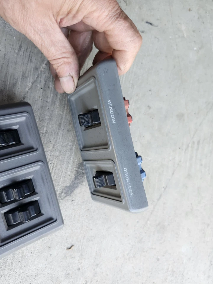 Dodge RAM D150 B150 1986-96 Dakota Ram cargador OEM ventana eléctrica e interruptores de bloqueo Foto 4 de 4