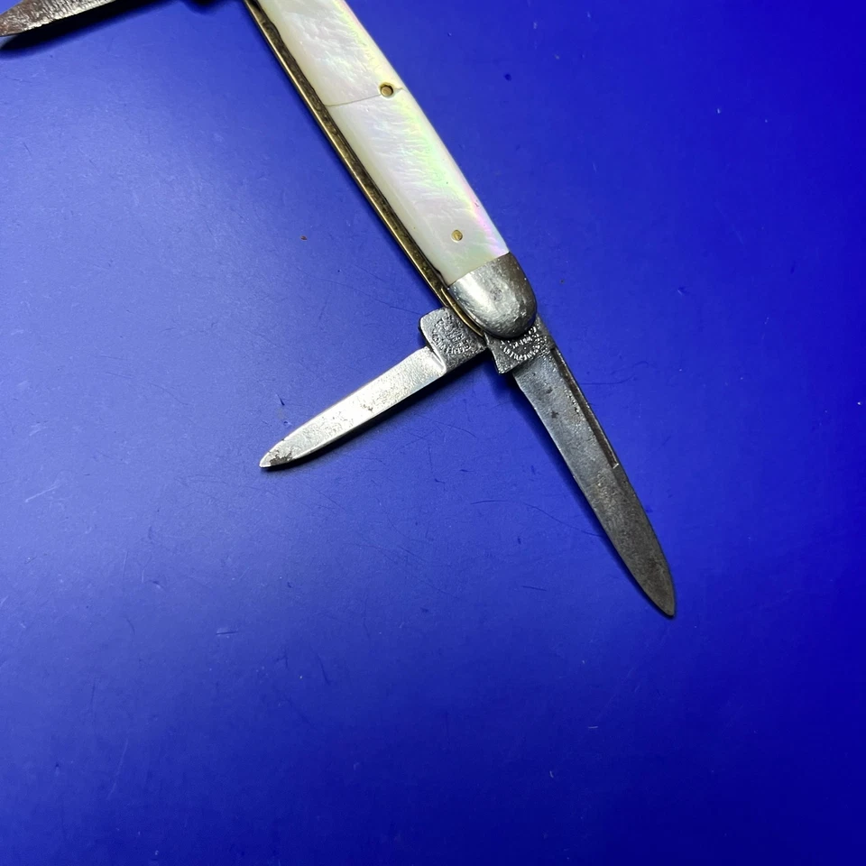 Vintage Griffon Cutlery Works, Small  4 Blade Congress MOP Pocket Knife Germany - Image 2 of 4