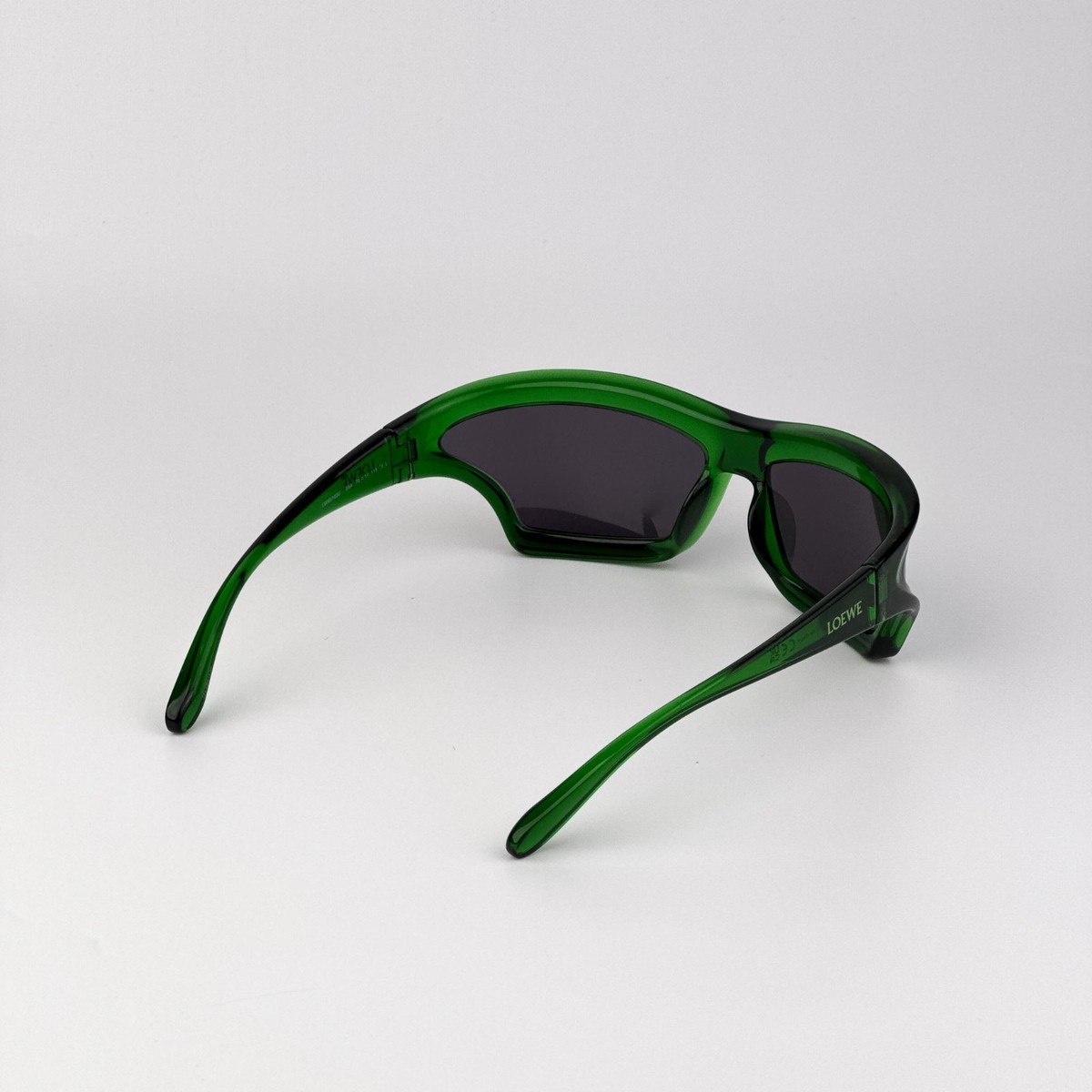 Loewe x PAULA\'S IBIZA Women Sunglasses Green Smoke Wraparound LW40143U 98A LOEWE x Paula main image 3