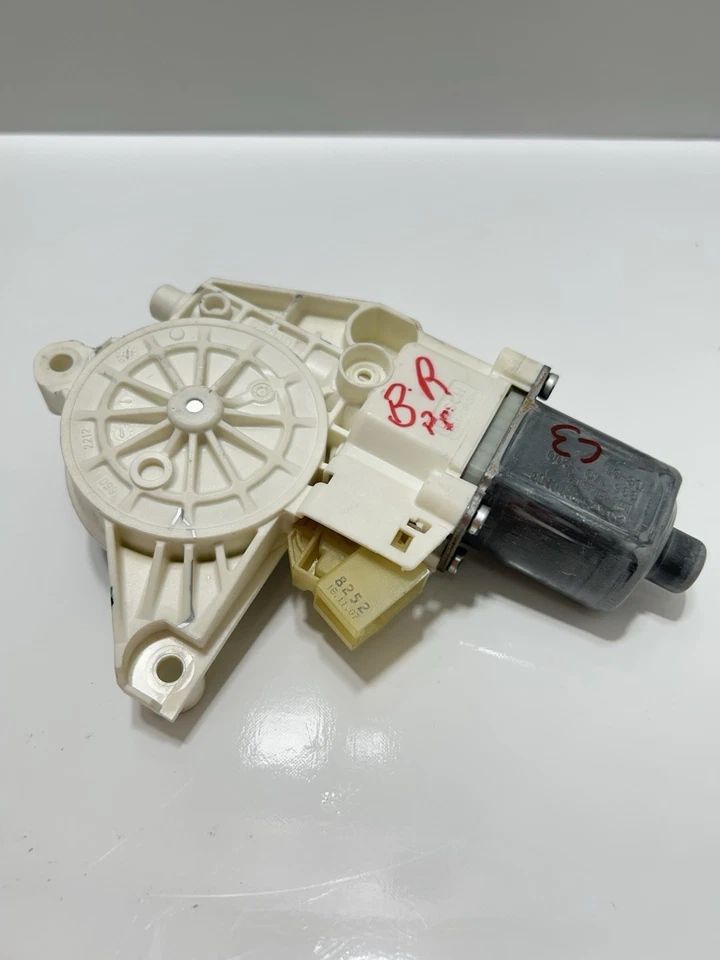 Motor regulador ventana trasera derecha Mercedes-Benz GL450 2006-2013 A2518200208 OEM Foto 3 de 4