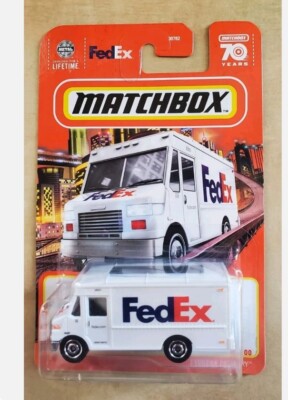 Matchbox - FedEx Express Delivery - 2023 70th Anniversary Card FedEx Truck 1:64