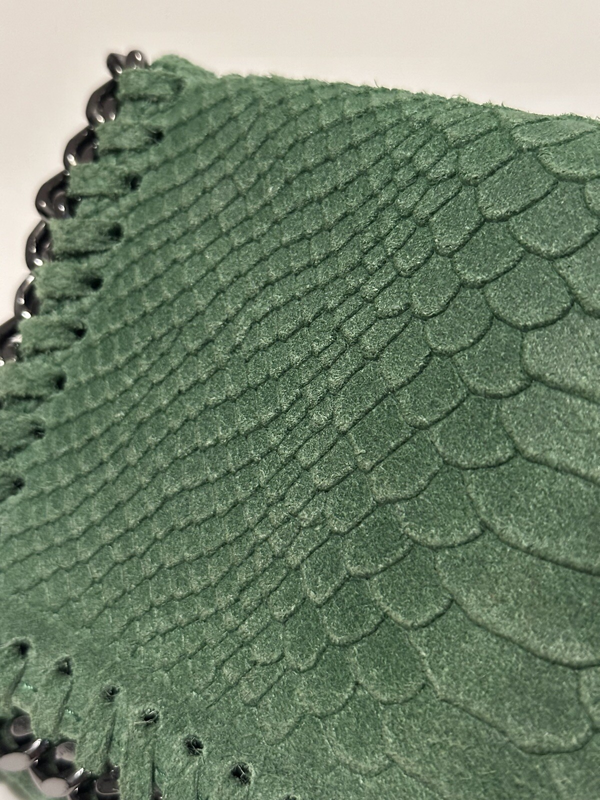Green Real Leather Shoulder Bag Mock Snake Borse In Pelle 22cm x 14cm Immaculate image 5