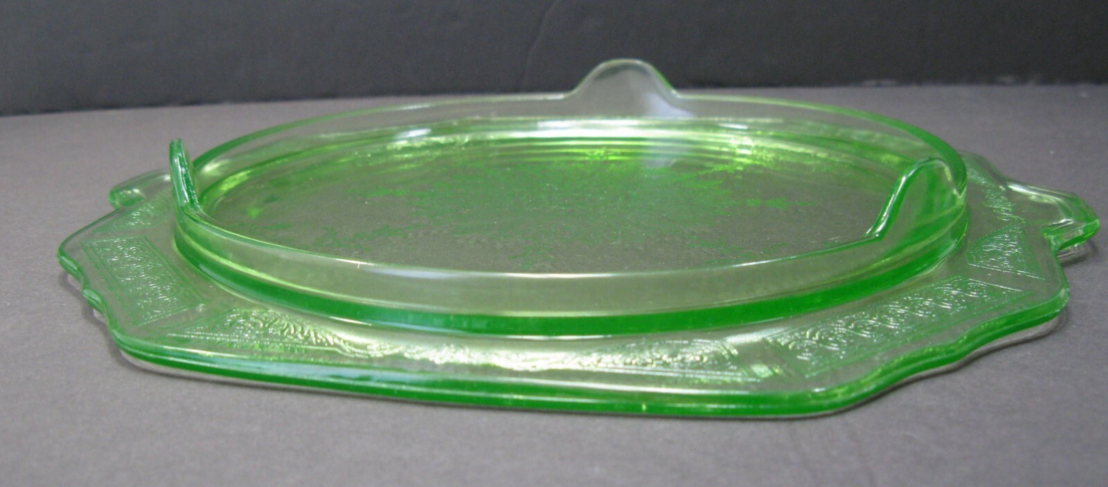 Vintage Green Glass Depression Tri Footed Cake Stand eBay