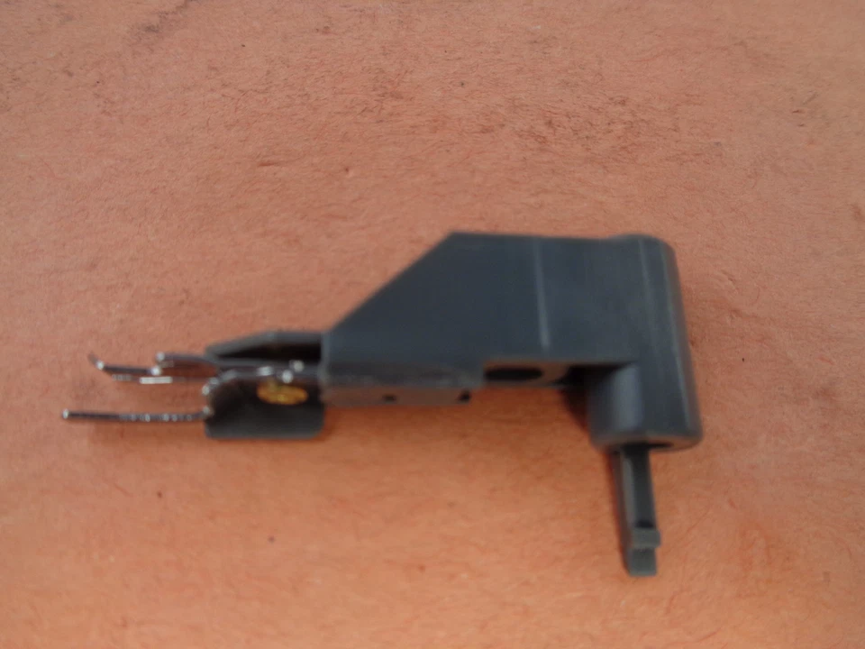 NEEDLE THREADER Hook Holder Babylock BMP6,BMP8,BMP9,BND9,BNT10,BNT10L Enterprise - Image 2 of 3