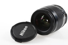 Nikon AF 28-80 mm f/3,5-5,6 D - Numero SN: 305215