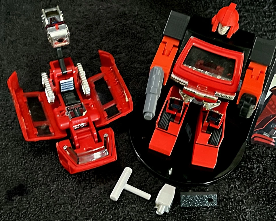 1984 IRONHIDE • CUSTOM G1 VINTAGE TRANSFORMERS - Image 4 of 4