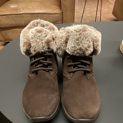 SKECHERS On The Go Joy Lush Brown Leather Faux Fur Lined Ankle Bootie 6.5