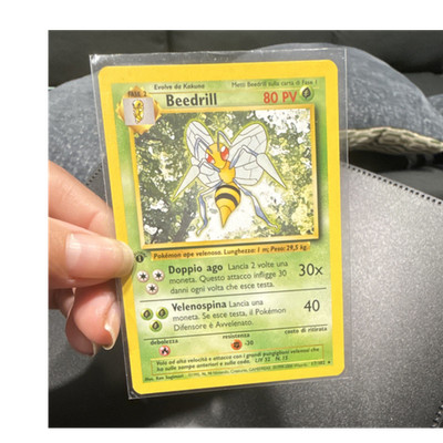 Wizards of the Coast Base Set Beedrill 17/102 1st Edition Regular Rare Italian