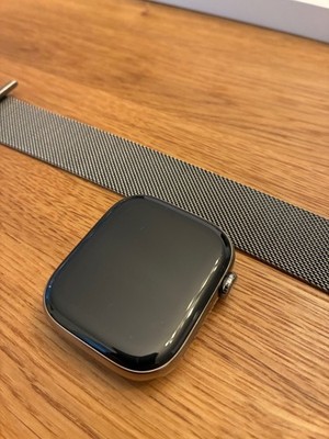 Apple Watch Series 10 GPS + Cellular 46mm Titan Natur + Milanaise Natur S/M, OVP