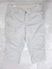 Columbia PFG Womens Nylon Capri Pants Size 8 Beige Omni-Shade Hiking Fishing