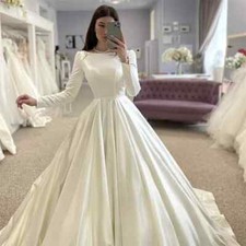 Elegant Ball Wedding Dresses Long Sleeve O-Neck A-line Satin Bridal Gowns Train