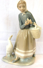 LLADRO STATUETTE FIGURINE FILLE AVEC DES OIES PORCELAINE 22 cm ESPAGNE