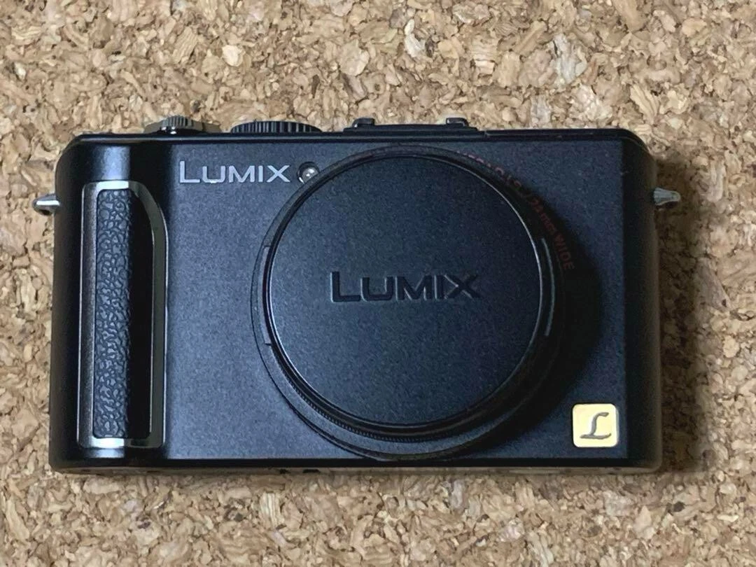 LUMIX DMC-LX3 中古 2049-001781_01.jpg