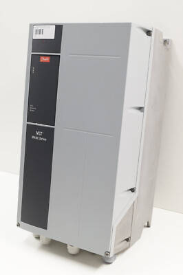 Danfoss VLT HVAC Umrichter FC-102P1K5T4E55H3XXXXOXSXXXXAXBXCXXXXDX 1,5kW (823)