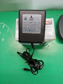 Atari Lynx Console FOR PARTS OR REPAIR ! No Power - No Battery Cover Read Descri