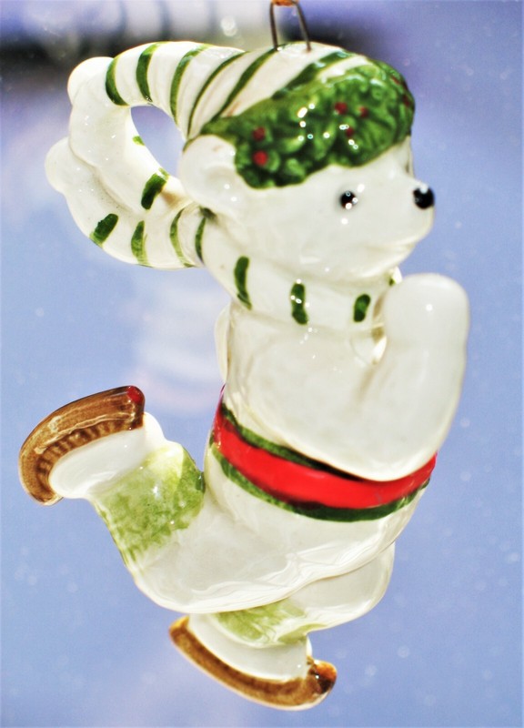 Vintage Ice Skating Polar Bear Porcelain CHRISTMAS Tree Ornament Schmid 1985