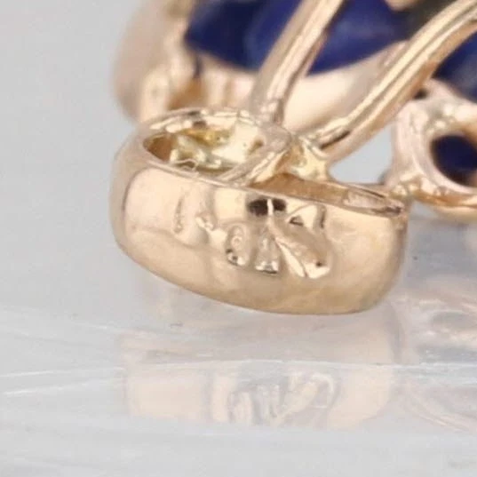 Pingente de flor de lápis-lazúli azul esculpido ouro amarelo 14k - Imagem 4 de 4