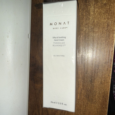 Monat Body Care Silky & Soothing Hand Cream w/ Probiotics & Rejuveniqe 2.5 fl oz