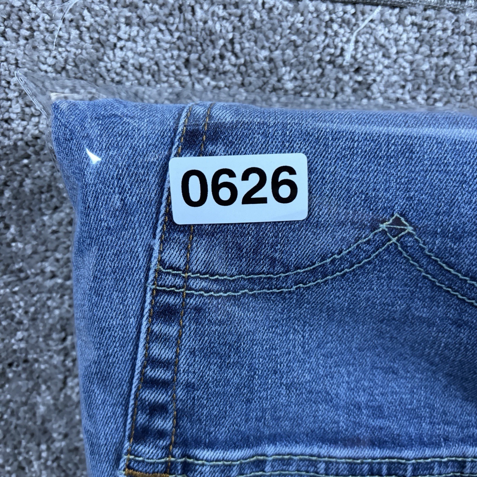 Levis 511 Jeans Mens 36x30 Blue Denim Slim Fit Stretch Medium Wash Casual thumbnail 15