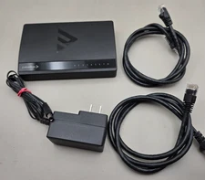 Pakedge SE-8 8-Port Gigabit Unmanaged Switch w Power Supply/Cables FREE SHIPPING