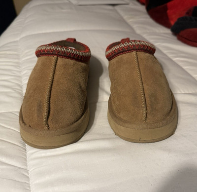 Youth Size 2 - UGG Slippers for Girls (Great Condition; No Box)