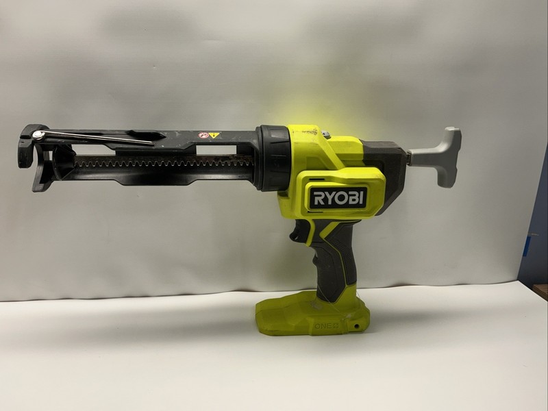Ryobi PCL901 ONE+ 18V 10oz Caulk & Adhesive Gun (Tool Only) 🔥FOR PARTS🔥