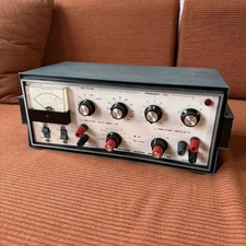 Heathkit Sine-Square Audio Generator Model IG-5218 Powers On Works Vtg - READ