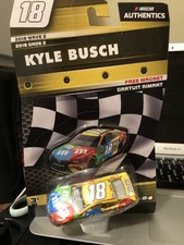 2018 Kyle Busch 18 M M  s 1:64 Diecast with Magnet- NASCAR Authentics Wave 2
